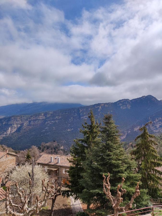 Sereno Rincon De Montana Sant Corneli Esterno foto